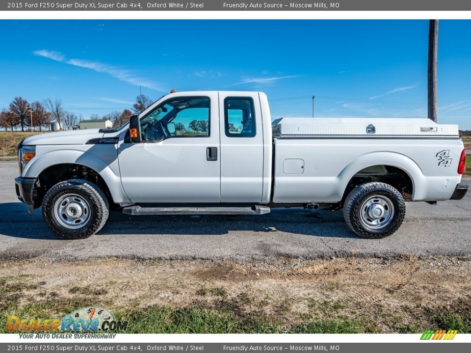 2015 Ford F250 Super Duty XL Super Cab 4x4 Oxford White / Steel Photo #9