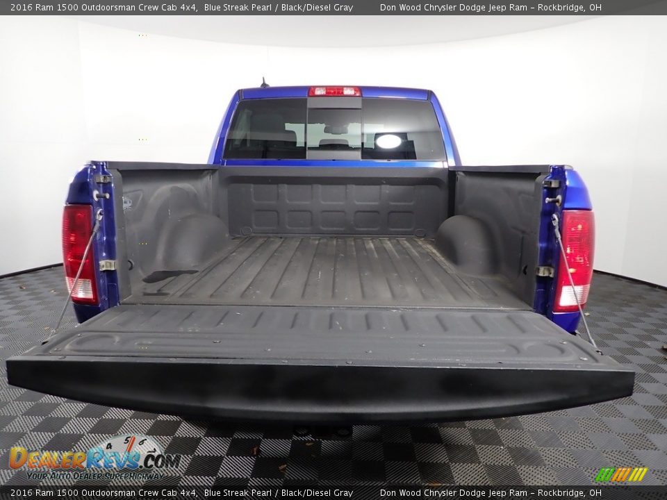 2016 Ram 1500 Outdoorsman Crew Cab 4x4 Blue Streak Pearl / Black/Diesel Gray Photo #13