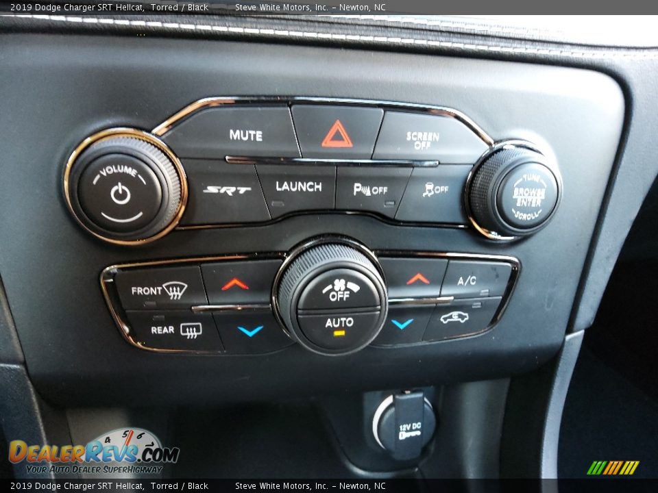 Controls of 2019 Dodge Charger SRT Hellcat Photo #26