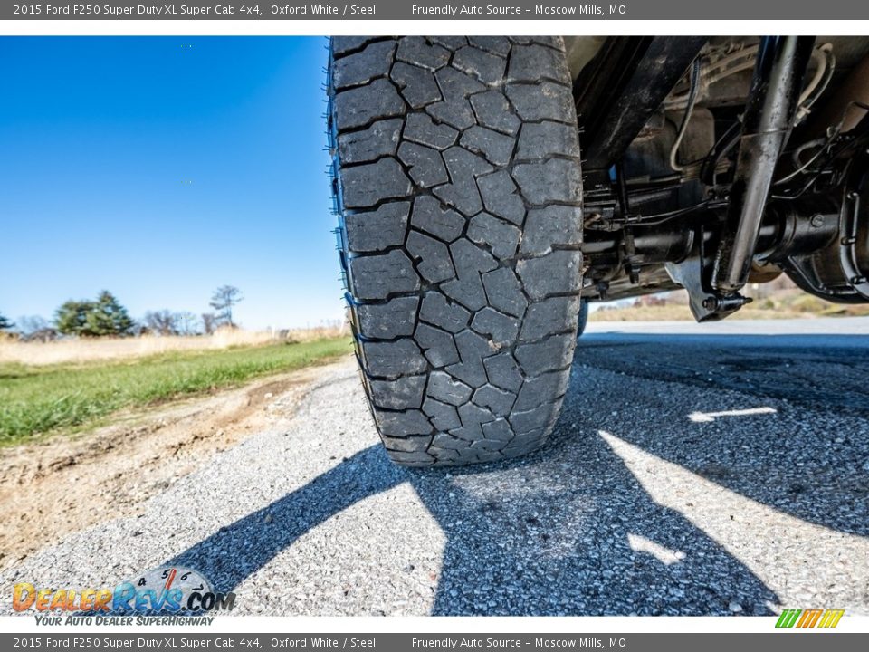 2015 Ford F250 Super Duty XL Super Cab 4x4 Oxford White / Steel Photo #25