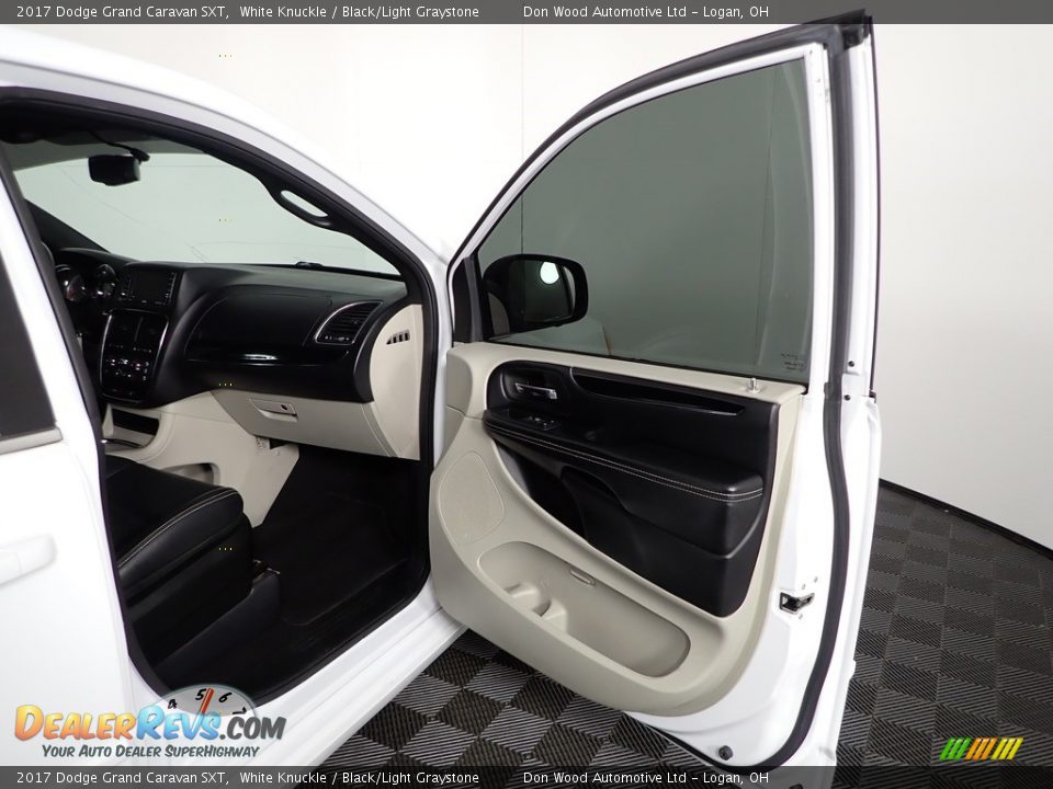 2017 Dodge Grand Caravan SXT White Knuckle / Black/Light Graystone Photo #30