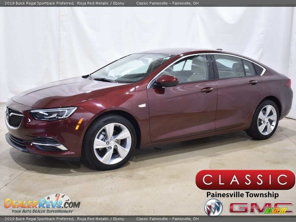 2019 Buick Regal Sportback Preferred Rioja Red Metallic / Ebony Photo #1