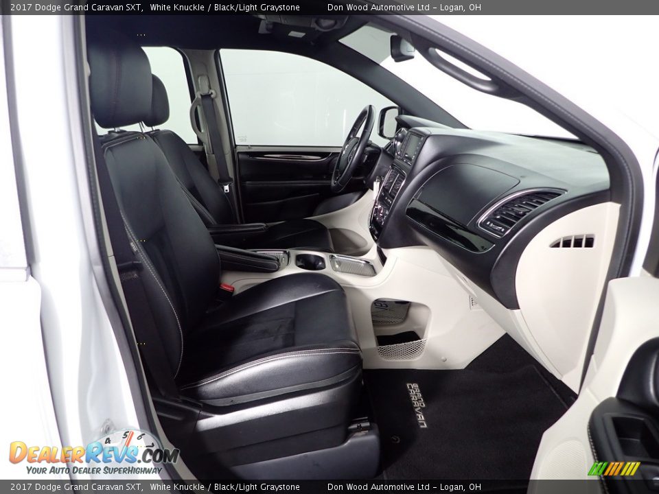 2017 Dodge Grand Caravan SXT White Knuckle / Black/Light Graystone Photo #31