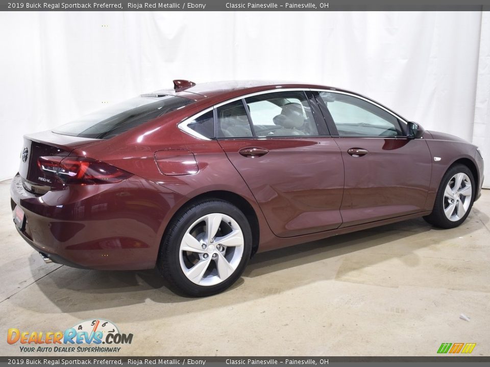 2019 Buick Regal Sportback Preferred Rioja Red Metallic / Ebony Photo #2