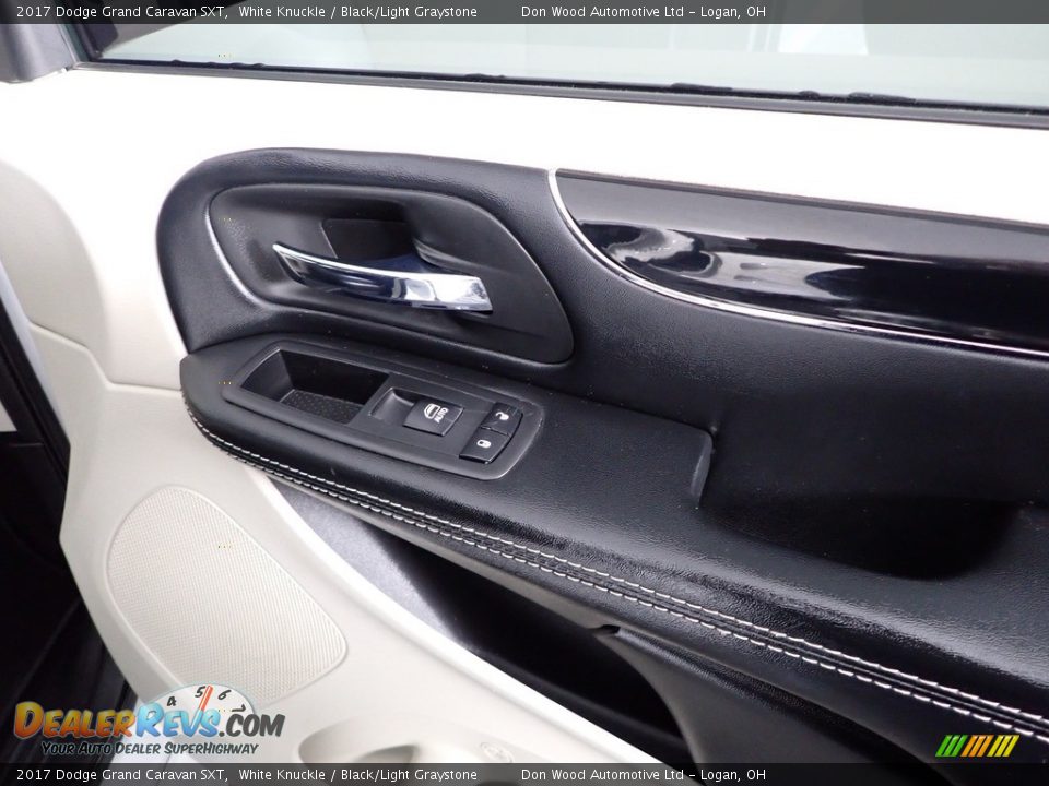 2017 Dodge Grand Caravan SXT White Knuckle / Black/Light Graystone Photo #33