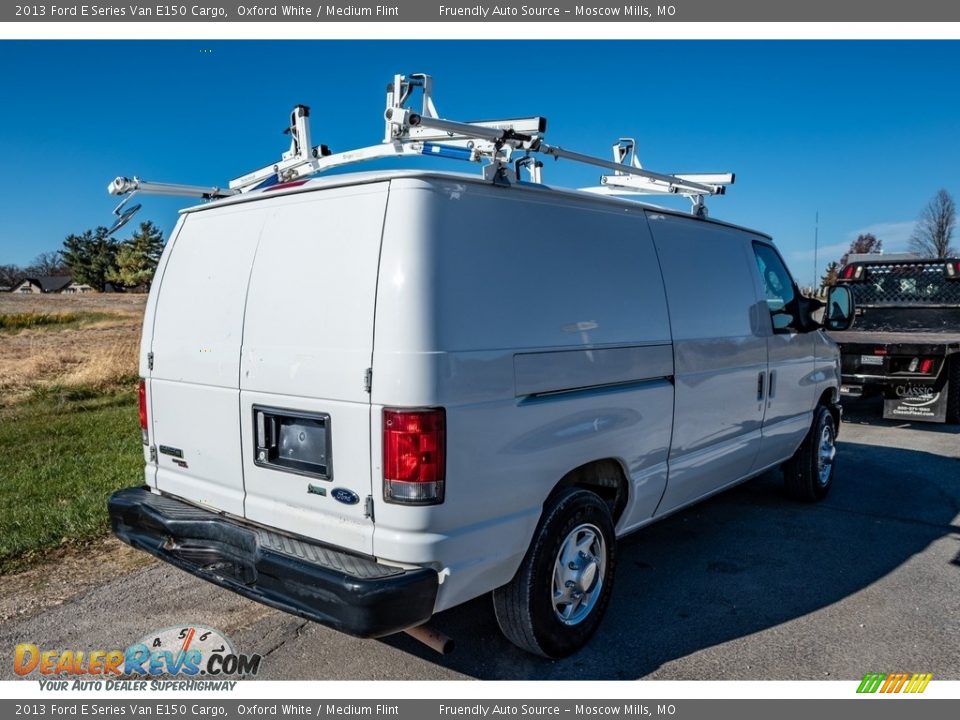 2013 Ford E Series Van E150 Cargo Oxford White / Medium Flint Photo #7