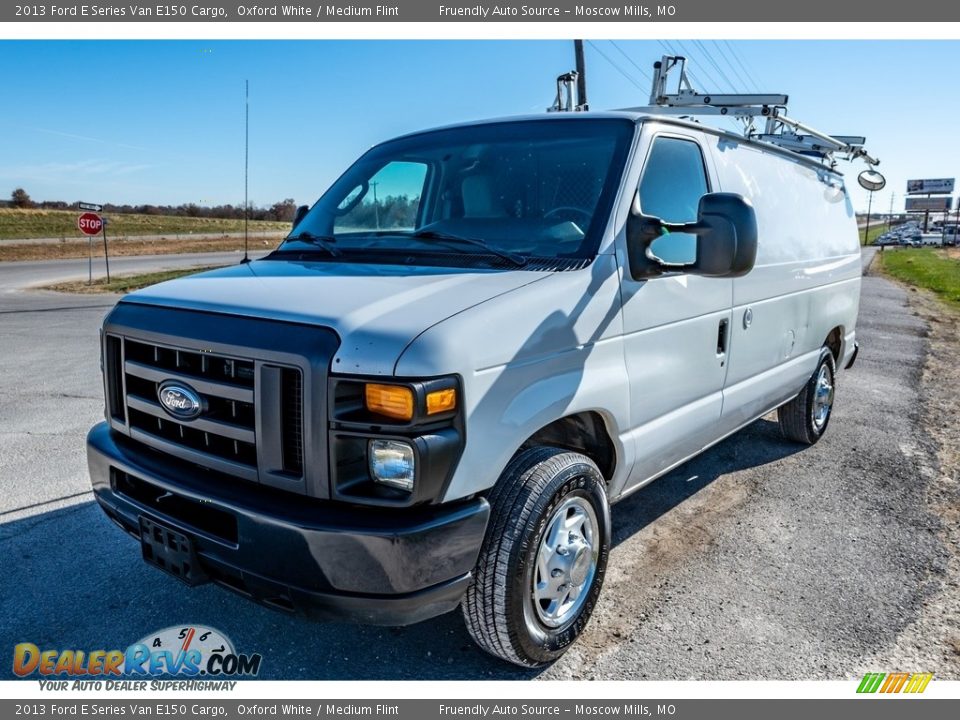 2013 Ford E Series Van E150 Cargo Oxford White / Medium Flint Photo #11