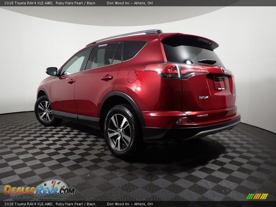 2018 Toyota RAV4 XLE AWD Ruby Flare Pearl / Black Photo #12