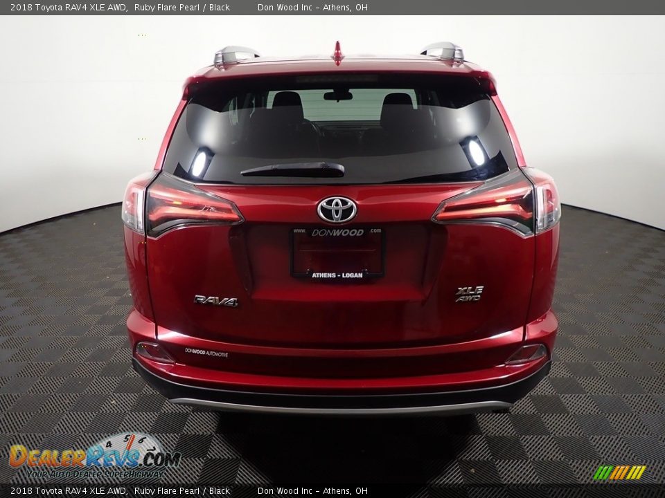 2018 Toyota RAV4 XLE AWD Ruby Flare Pearl / Black Photo #14
