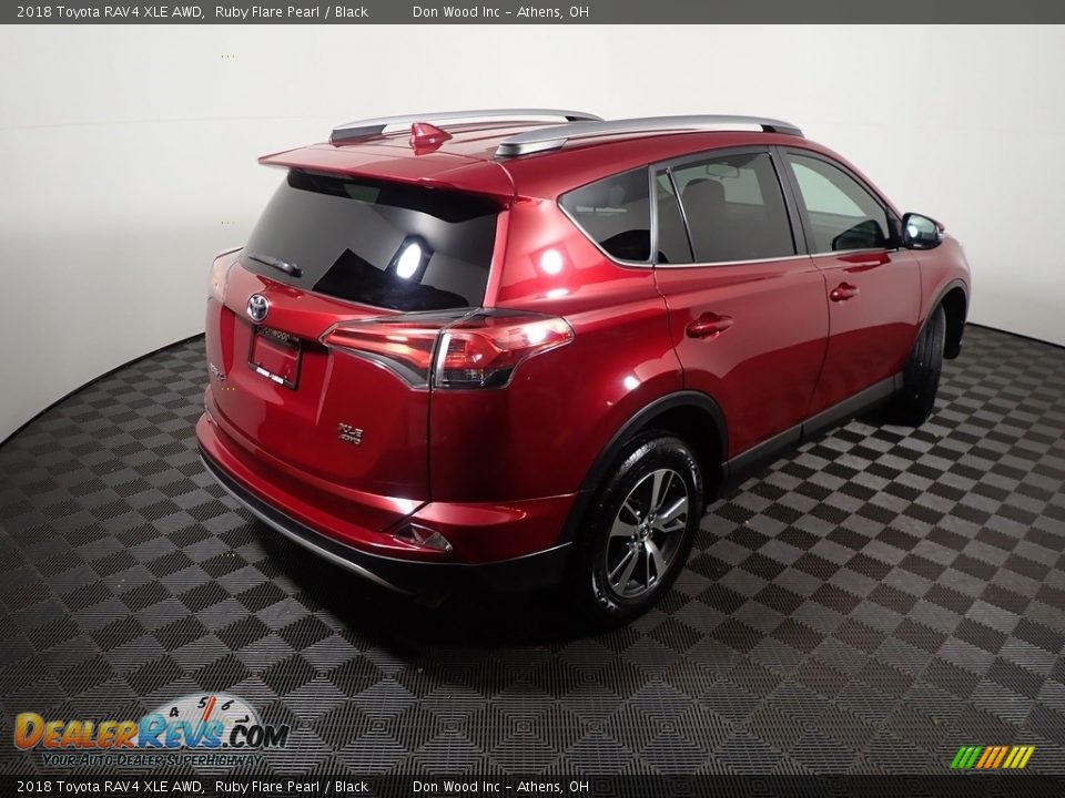 2018 Toyota RAV4 XLE AWD Ruby Flare Pearl / Black Photo #19