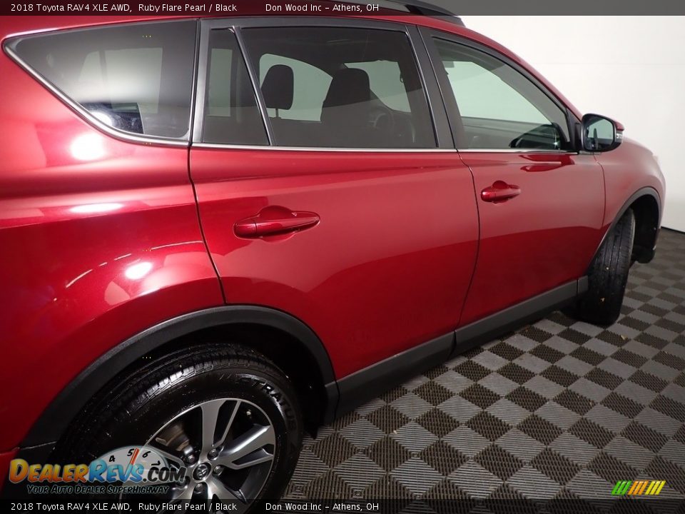 2018 Toyota RAV4 XLE AWD Ruby Flare Pearl / Black Photo #21