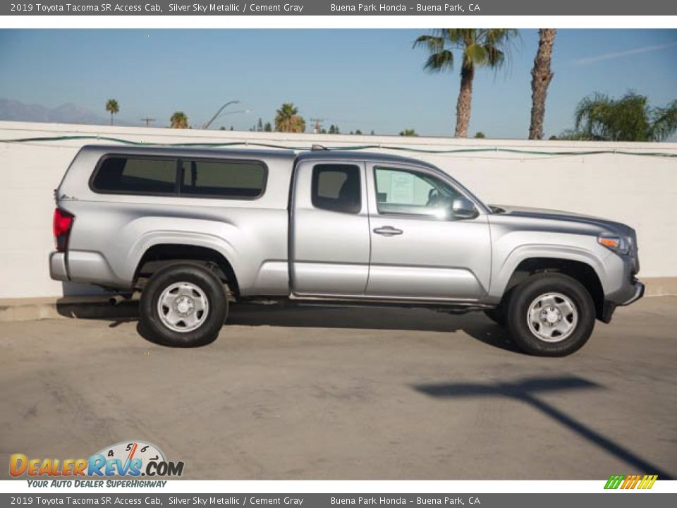 2019 Toyota Tacoma SR Access Cab Silver Sky Metallic / Cement Gray Photo #12