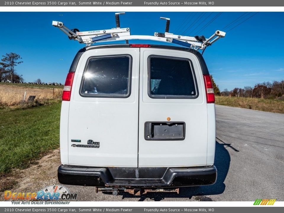 2010 Chevrolet Express 3500 Cargo Van Summit White / Medium Pewter Photo #4