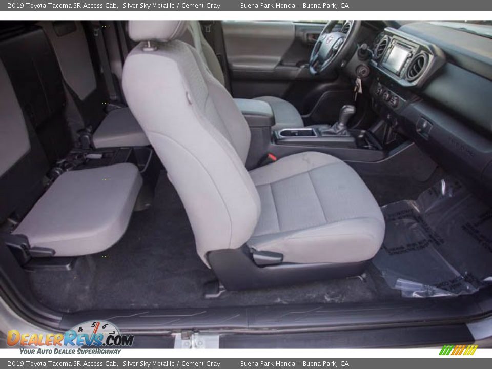 Front Seat of 2019 Toyota Tacoma SR Access Cab Photo #19