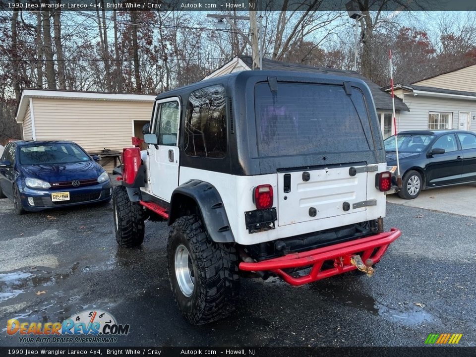 1990 Jeep Wrangler Laredo 4x4 Bright White / Gray Photo #5