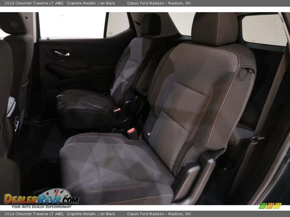 2019 Chevrolet Traverse LT AWD Graphite Metallic / Jet Black Photo #17