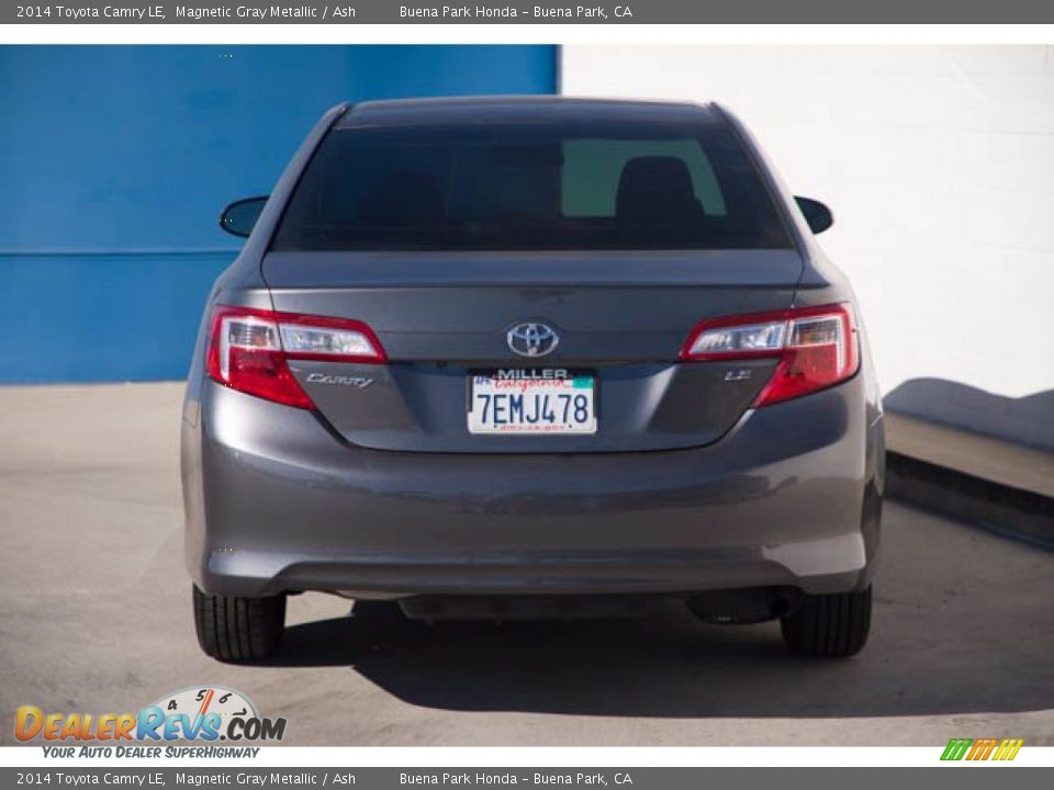 2014 Toyota Camry LE Magnetic Gray Metallic / Ash Photo #11