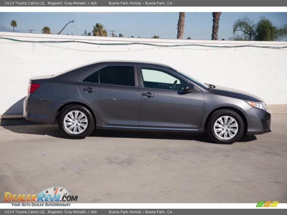 2014 Toyota Camry LE Magnetic Gray Metallic / Ash Photo #14