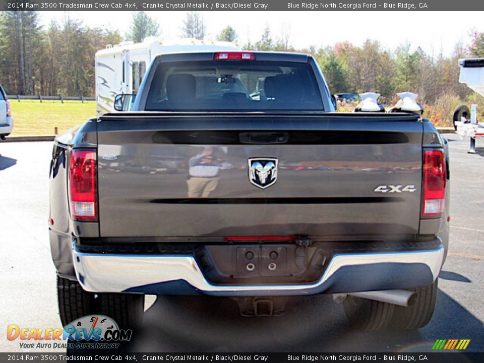 2014 Ram 3500 Tradesman Crew Cab 4x4 Granite Crystal Metallic / Black/Diesel Gray Photo #4