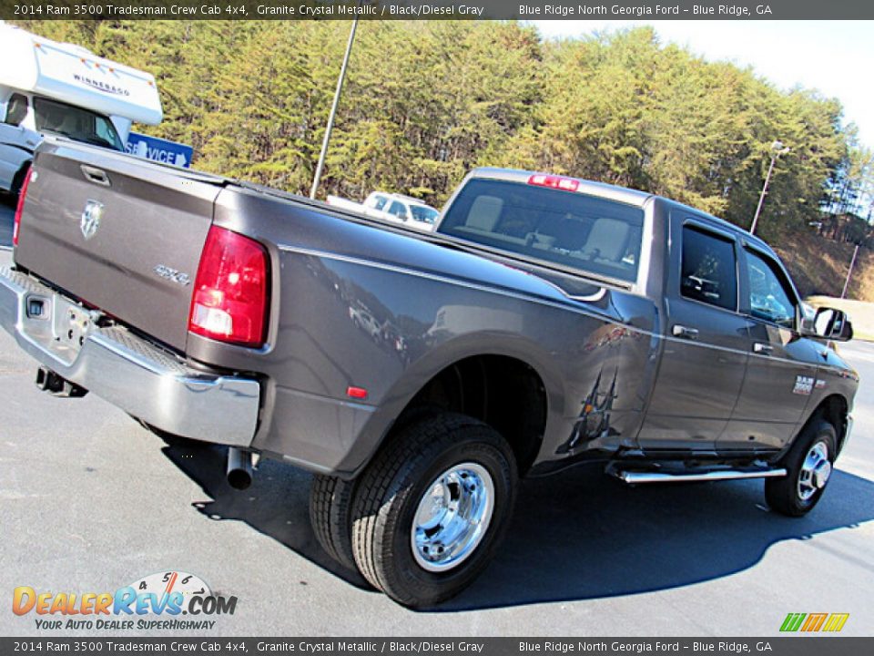 2014 Ram 3500 Tradesman Crew Cab 4x4 Granite Crystal Metallic / Black/Diesel Gray Photo #29