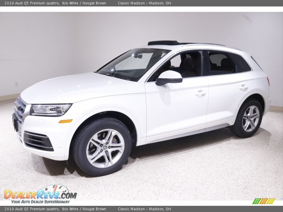 2019 Audi Q5 Premium quattro Ibis White / Nougat Brown Photo #3