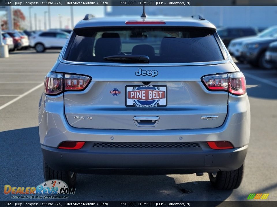 2022 Jeep Compass Latitude 4x4 Billet Silver Metallic / Black Photo #4