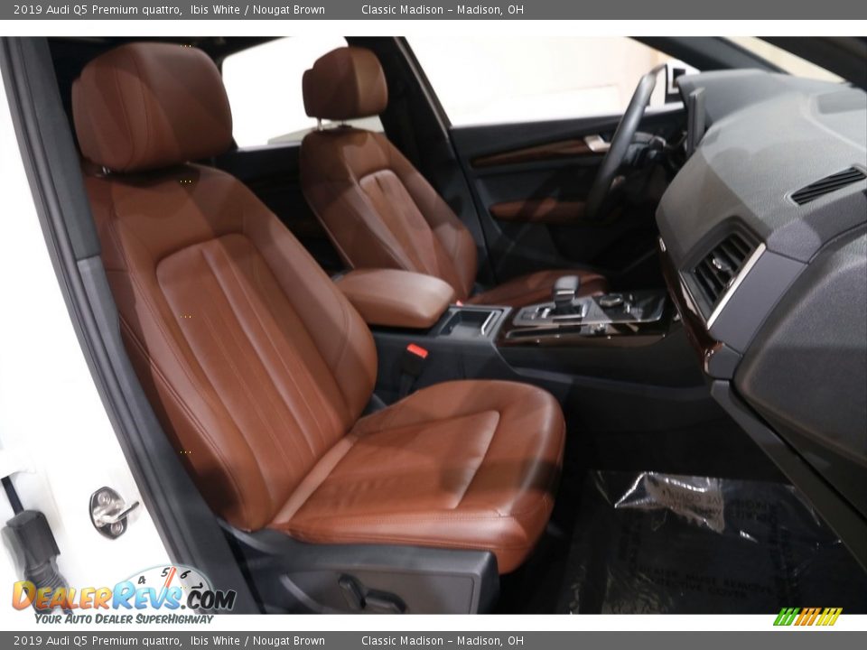 2019 Audi Q5 Premium quattro Ibis White / Nougat Brown Photo #15