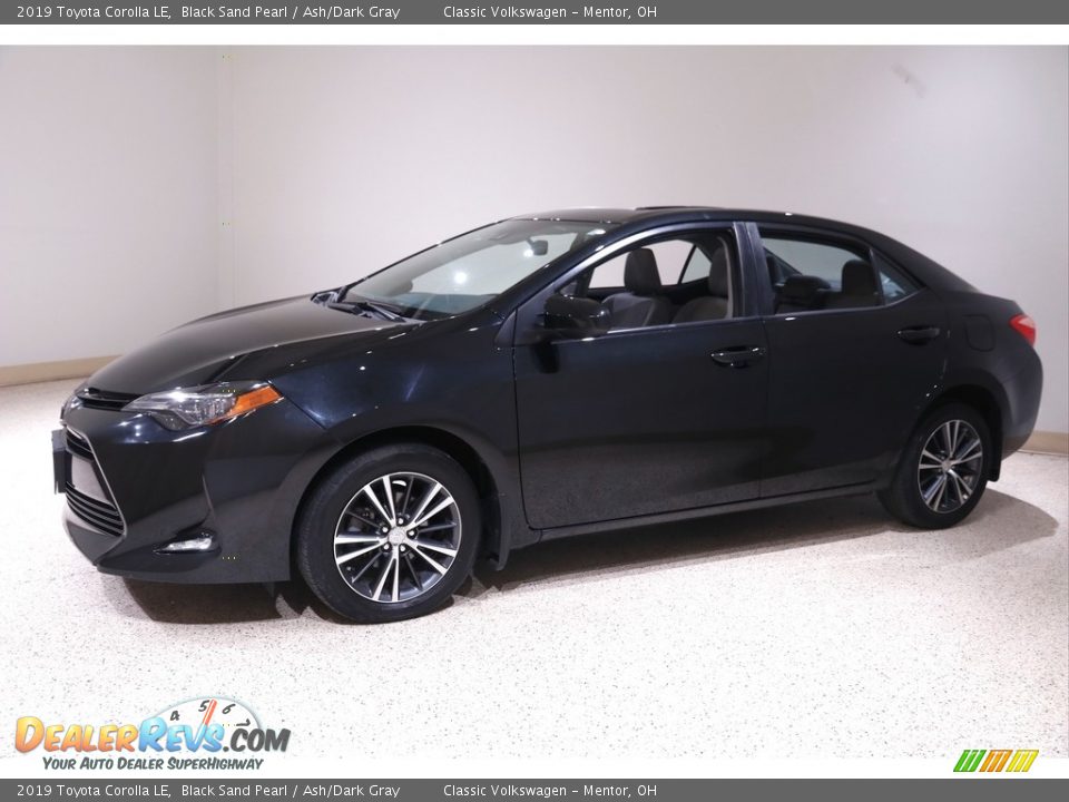 2019 Toyota Corolla LE Black Sand Pearl / Ash/Dark Gray Photo #3