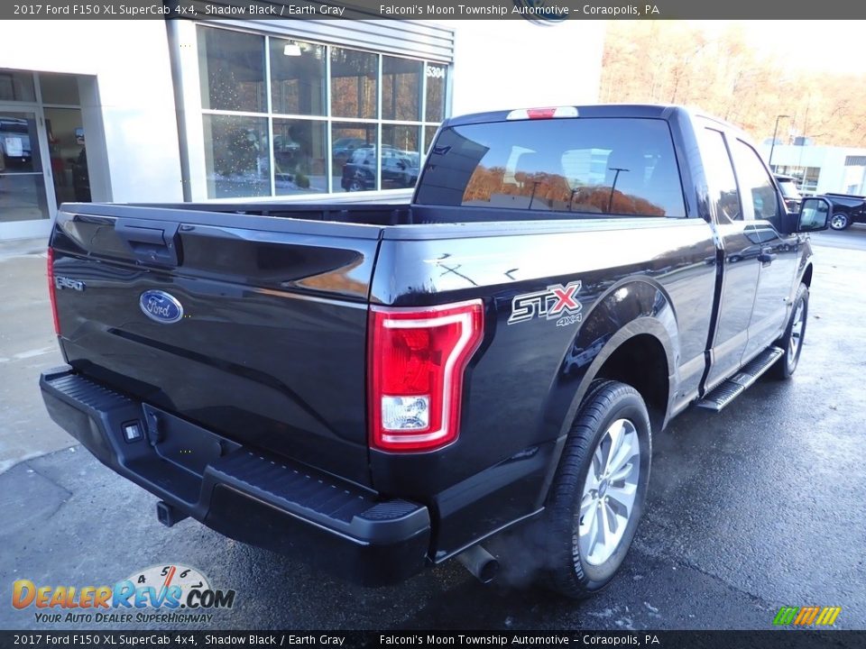 2017 Ford F150 XL SuperCab 4x4 Shadow Black / Earth Gray Photo #2