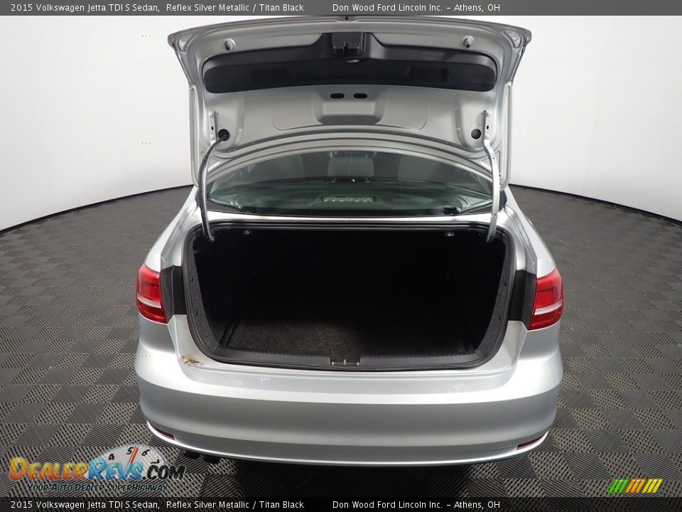 2015 Volkswagen Jetta TDI S Sedan Trunk Photo #13