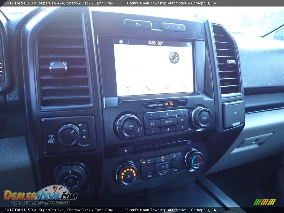 2017 Ford F150 XL SuperCab 4x4 Shadow Black / Earth Gray Photo #24