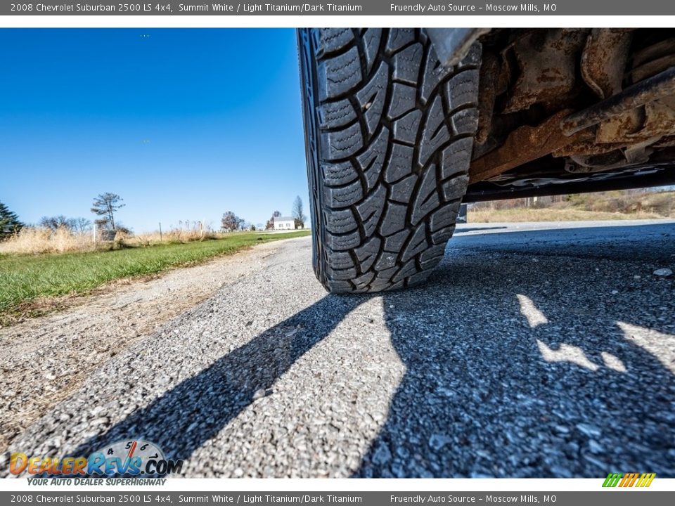 2008 Chevrolet Suburban 2500 LS 4x4 Summit White / Light Titanium/Dark Titanium Photo #15