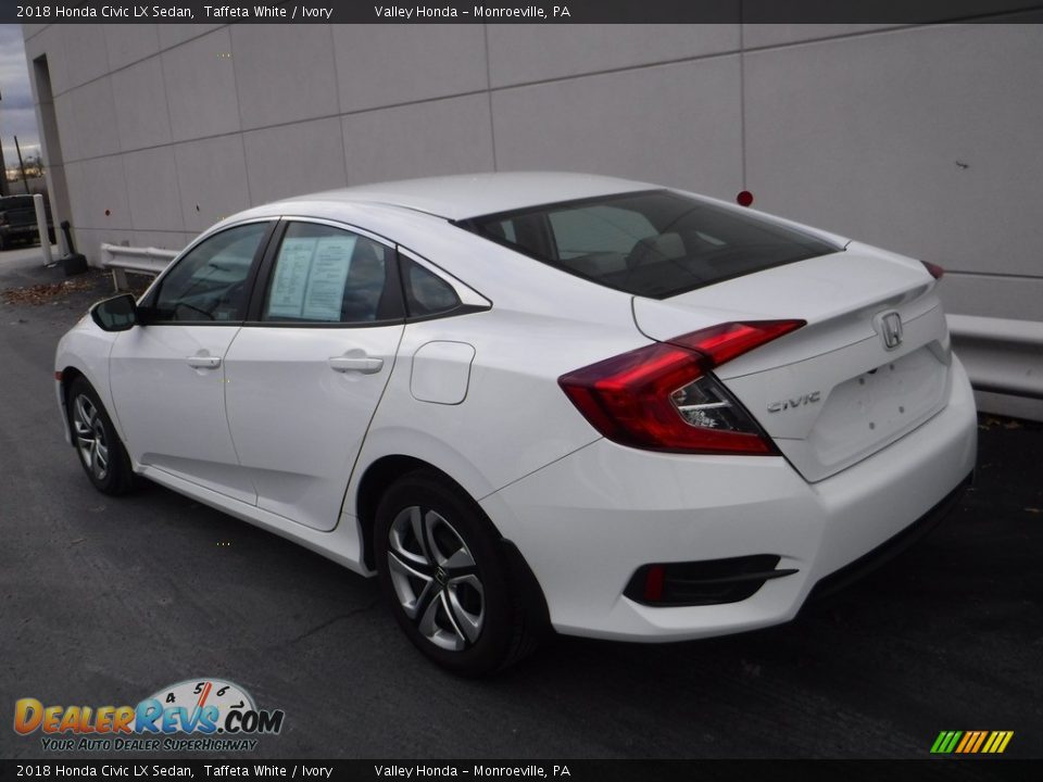 2018 Honda Civic LX Sedan Taffeta White / Ivory Photo #7