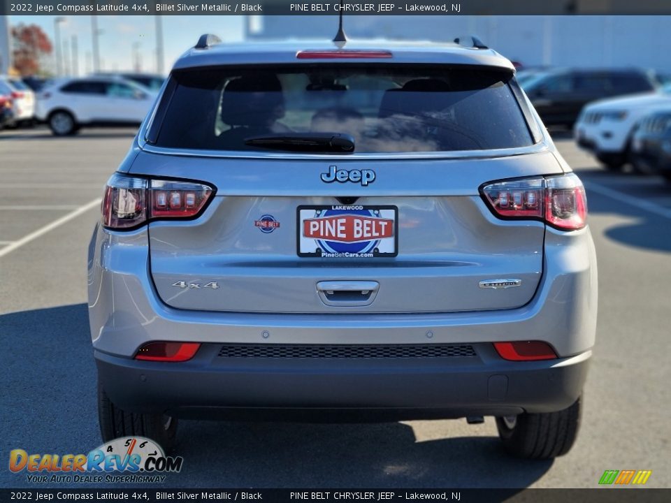 2022 Jeep Compass Latitude 4x4 Billet Silver Metallic / Black Photo #4