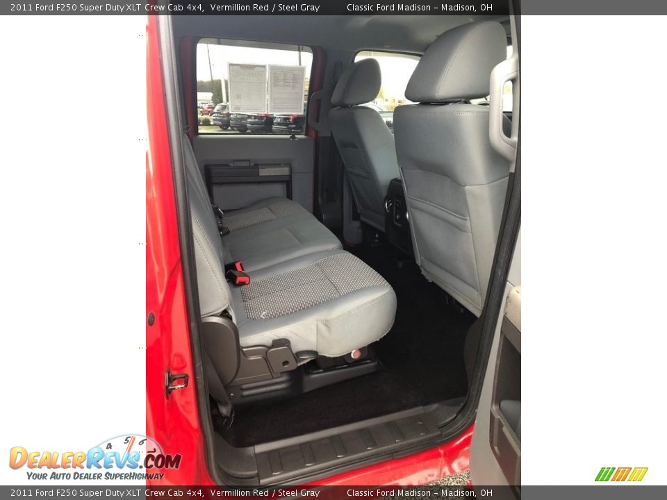 2011 Ford F250 Super Duty XLT Crew Cab 4x4 Vermillion Red / Steel Gray Photo #9