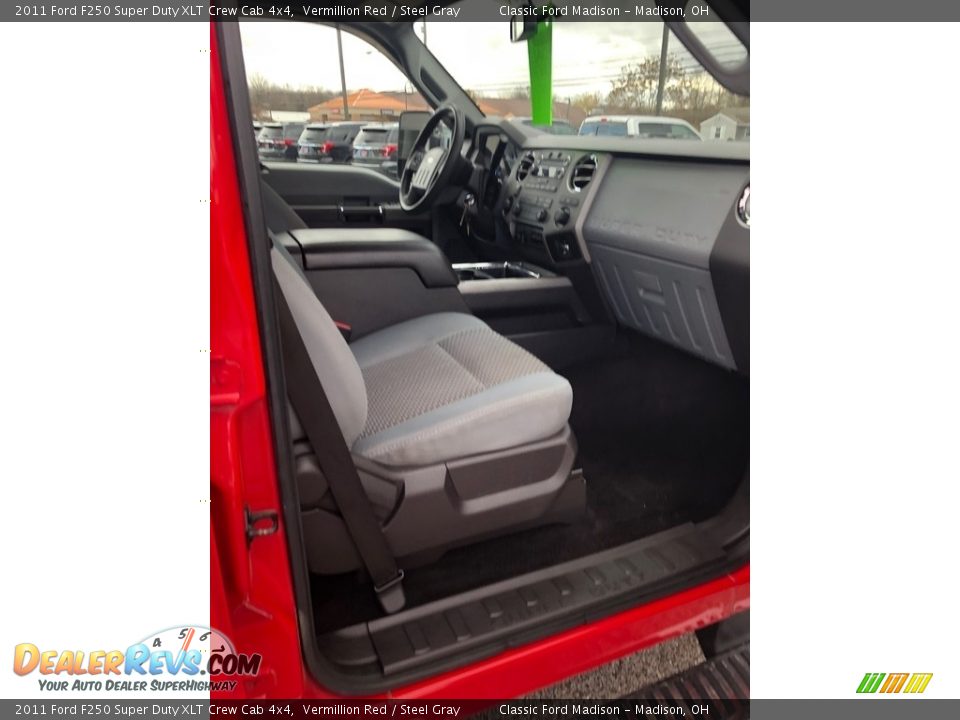 2011 Ford F250 Super Duty XLT Crew Cab 4x4 Vermillion Red / Steel Gray Photo #11