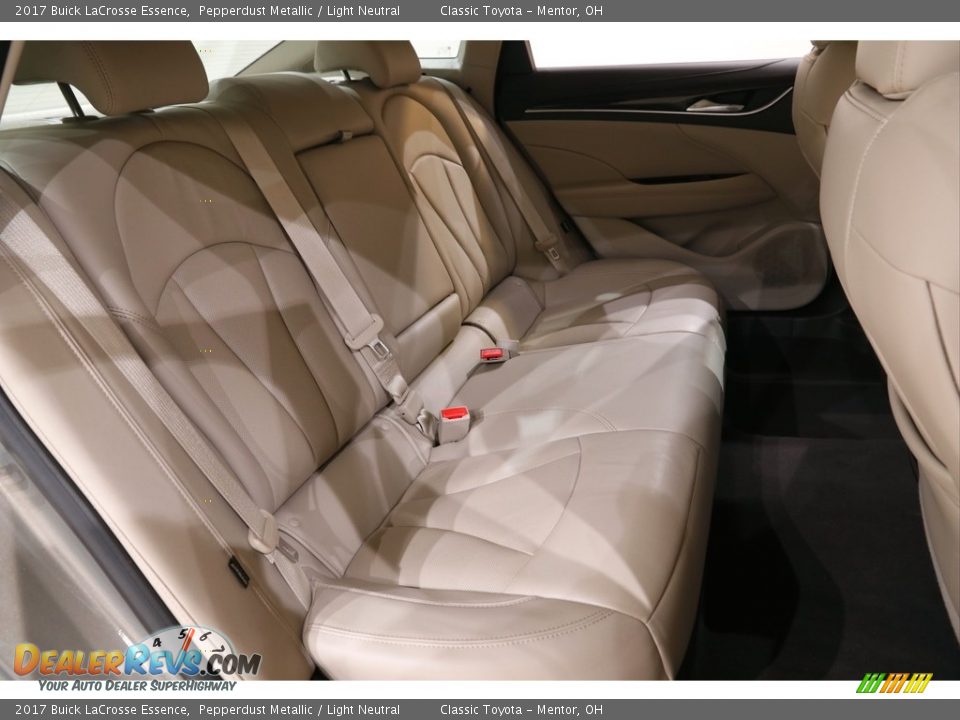 2017 Buick LaCrosse Essence Pepperdust Metallic / Light Neutral Photo #15