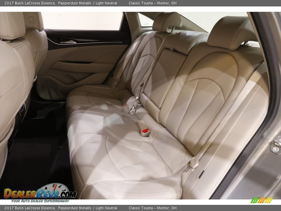 2017 Buick LaCrosse Essence Pepperdust Metallic / Light Neutral Photo #16