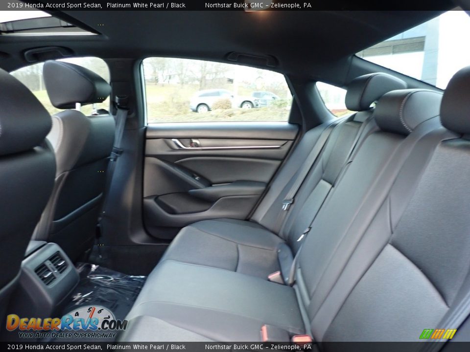 2019 Honda Accord Sport Sedan Platinum White Pearl / Black Photo #17