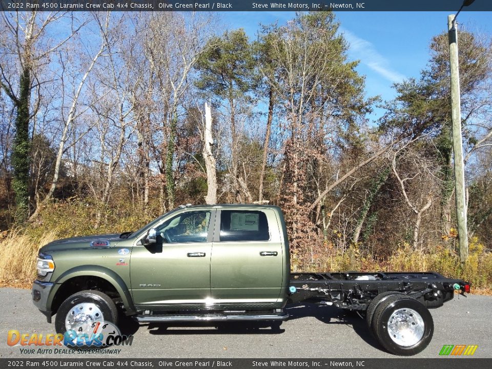 2022 Ram 4500 Laramie Crew Cab 4x4 Chassis Olive Green Pearl / Black Photo #1