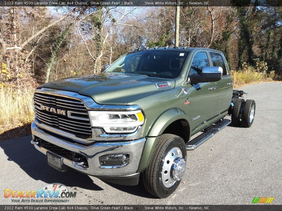 2022 Ram 4500 Laramie Crew Cab 4x4 Chassis Olive Green Pearl / Black Photo #2