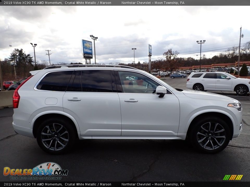 2019 Volvo XC90 T6 AWD Momentum Crystal White Metallic / Maroon Photo #9