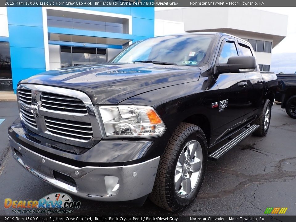 2019 Ram 1500 Classic Big Horn Crew Cab 4x4 Brilliant Black Crystal Pearl / Black/Diesel Gray Photo #2