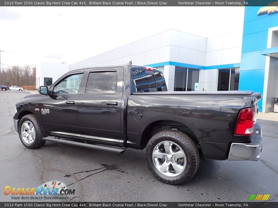 2019 Ram 1500 Classic Big Horn Crew Cab 4x4 Brilliant Black Crystal Pearl / Black/Diesel Gray Photo #4