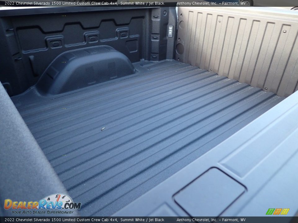 2022 Chevrolet Silverado 1500 Limited Custom Crew Cab 4x4 Summit White / Jet Black Photo #12