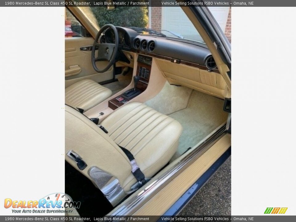 Front Seat of 1980 Mercedes-Benz SL Class 450 SL Roadster Photo #25