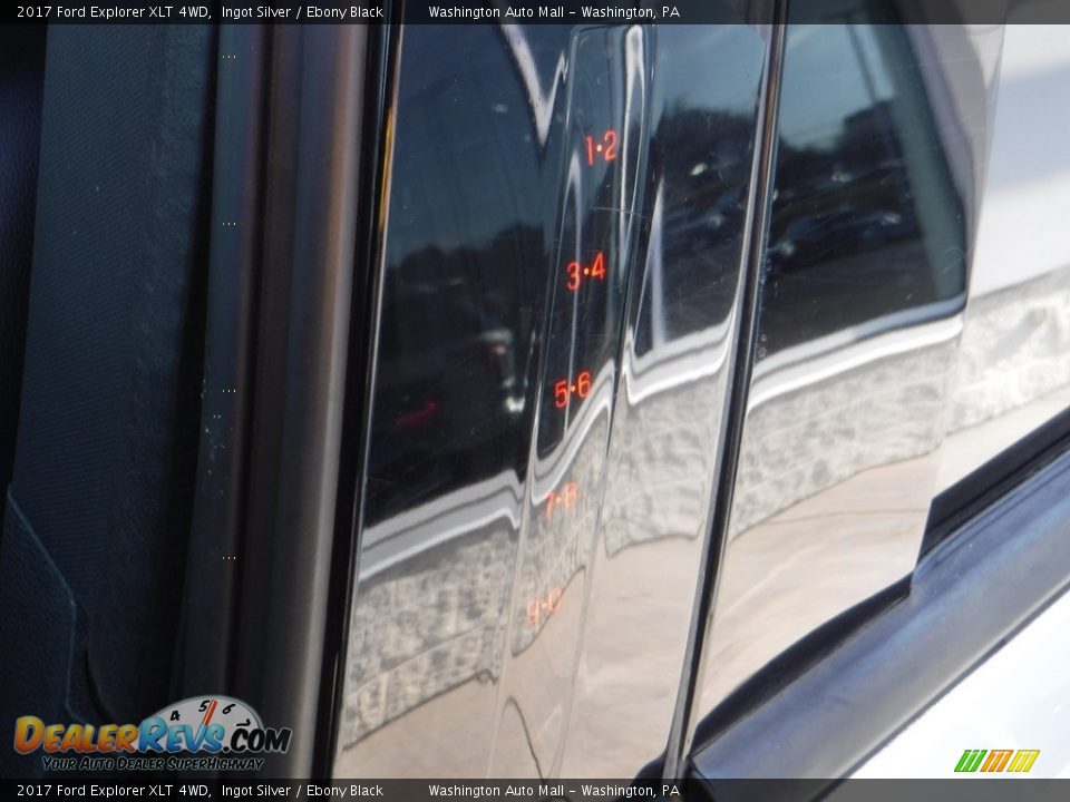2017 Ford Explorer XLT 4WD Ingot Silver / Ebony Black Photo #4