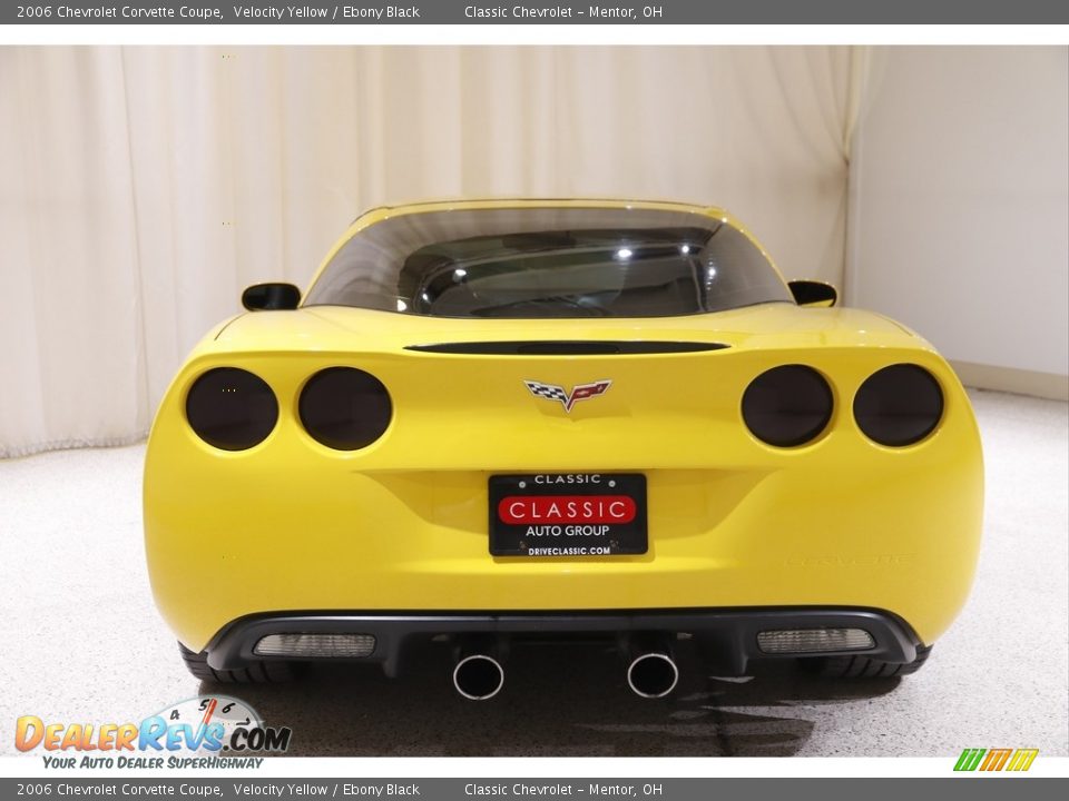 2006 Chevrolet Corvette Coupe Velocity Yellow / Ebony Black Photo #16