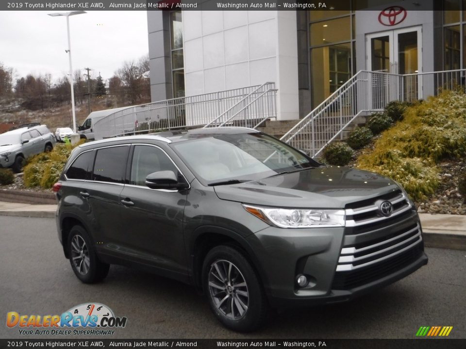 2019 Toyota Highlander XLE AWD Alumina Jade Metallic / Almond Photo #1