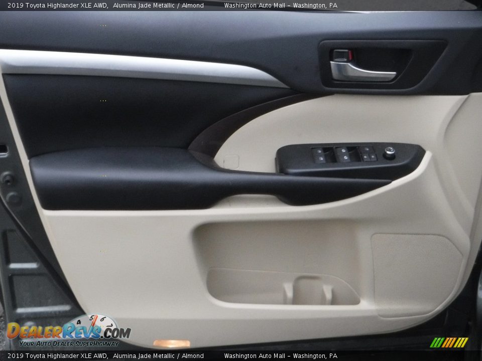2019 Toyota Highlander XLE AWD Alumina Jade Metallic / Almond Photo #20